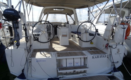 Oceanis 38