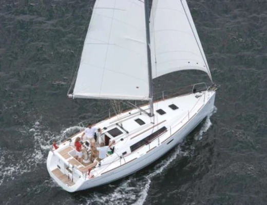 Oceanis 34