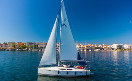 Hanse 385