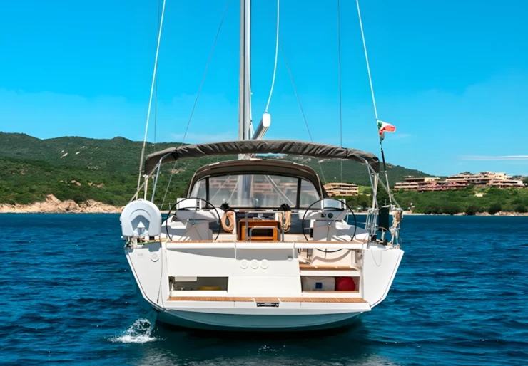 Dufour 520 GL Portisco harbour | Zoe