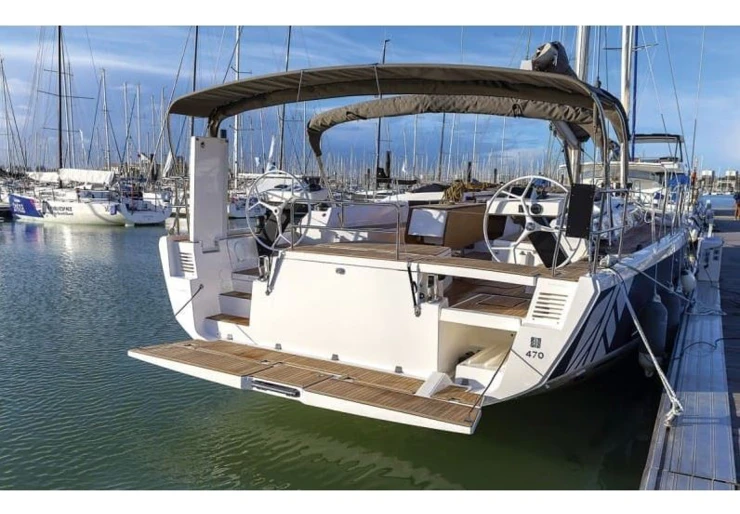 Dufour 470 GL Lefkas harbour | Dimitra