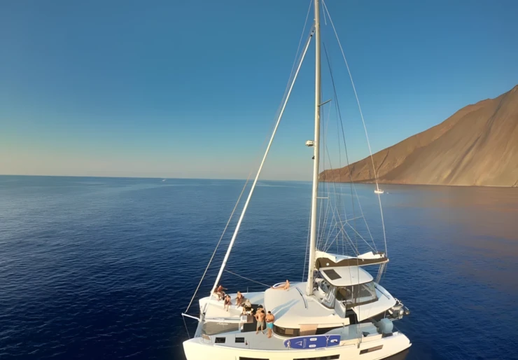 Lagoon 50 Castellammare di Stabia | Colibrì Platinum Service