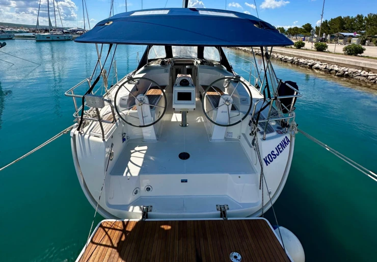 Bavaria Cruiser 34 Marina Dalmacija | Kosjenka