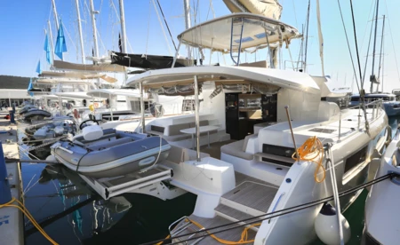 Lagoon 50