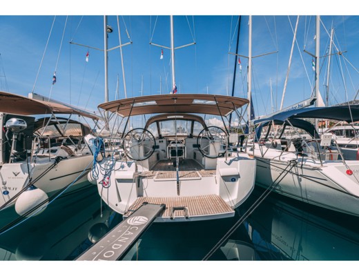 Sun Odyssey 519