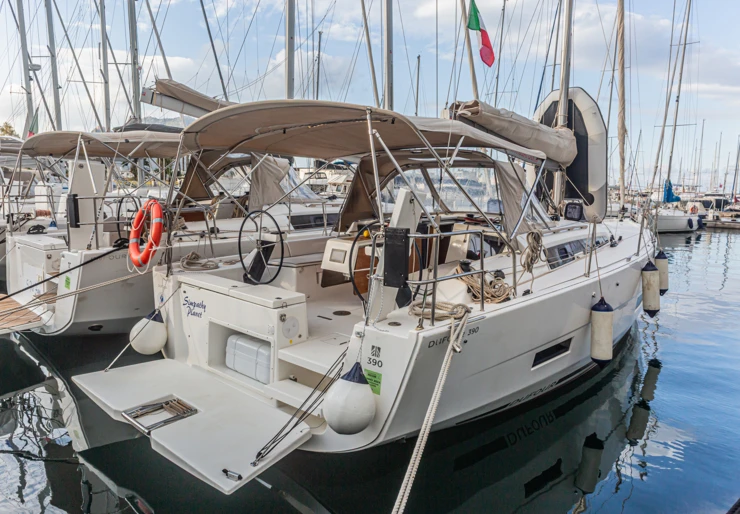 Dufour 390 GL La Cala | Sympathy Planet