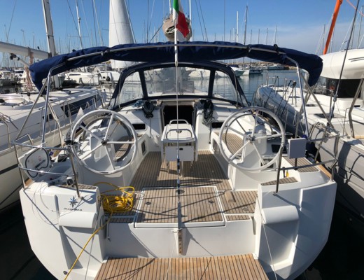 Sun Odyssey 519