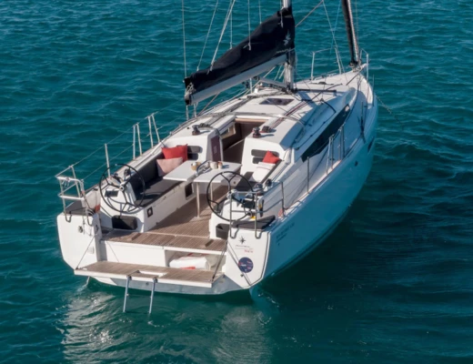 Sun Odyssey 380