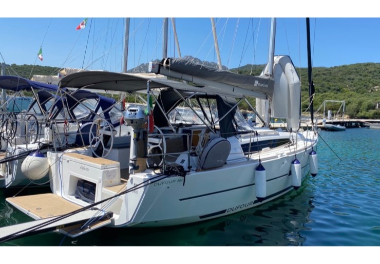 Dufour 360 GL Cala dei Sardi | Volpetta