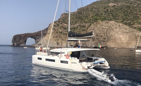 Lagoon 50