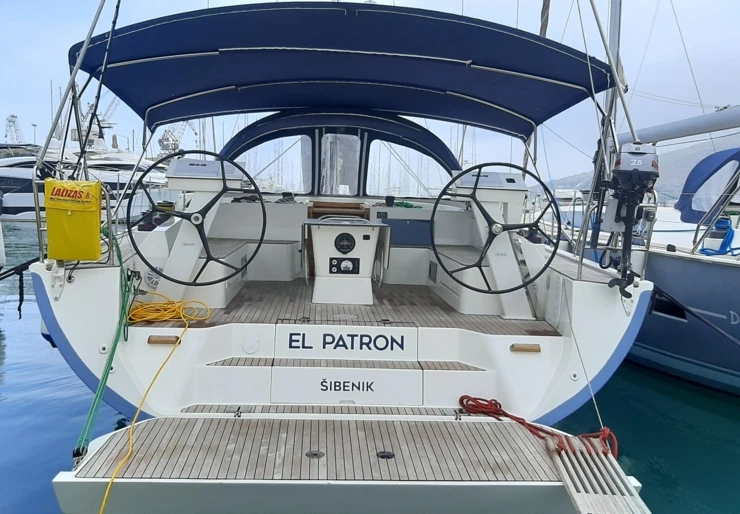 D&D Kufner 54.2 ACI Marina | El Patron