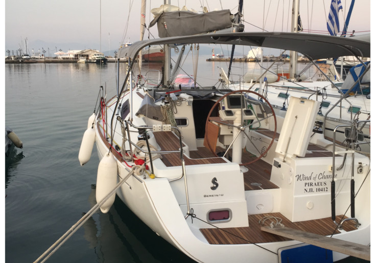 Oceanis 37 Puerto de Paros | WIND OF CHANGE (New 2023 full batten mainsail, 2023 furling genoa, 2023 bimini, 2023 sprayhood)