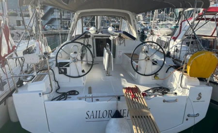 Oceanis 38.1