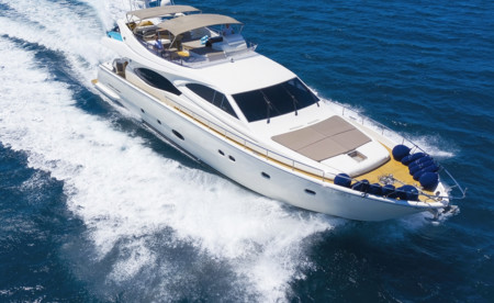 Ferretti 760