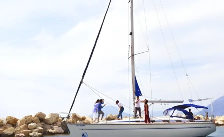 Bavaria 44