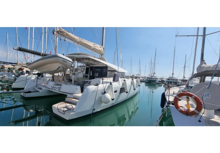 Lagoon 42 Marina d'Arechi | Gamma Leonis