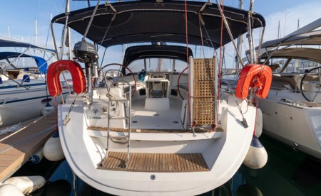 Sun Odyssey 44i