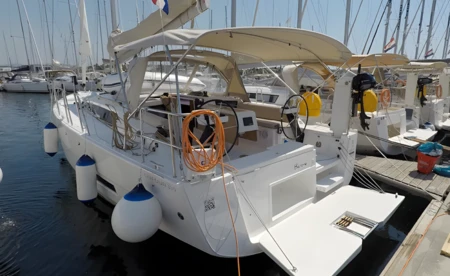Dufour 390 GL
