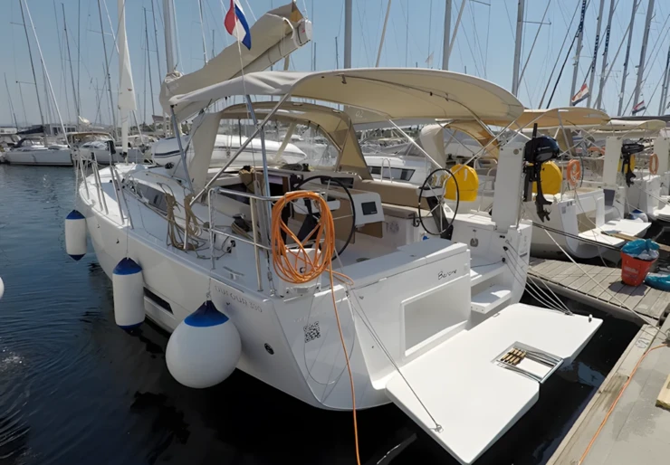 Dufour 390 GL Mandalina | BARONE