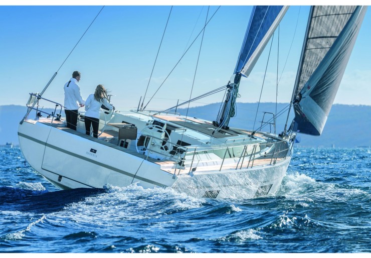 Bavaria C45 Style Porto di Lefkada | Dawn