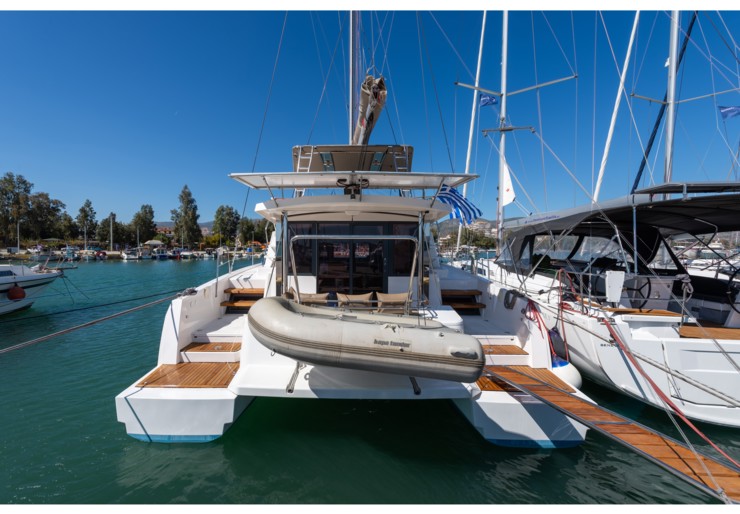 Bali 4.1 Lefkas harbour | Ramon