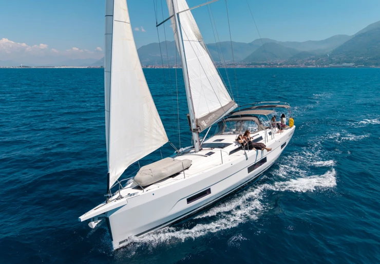 Dufour 470 GL Castellammare di Stabia | Fortuna - Water maker, Solar Panel