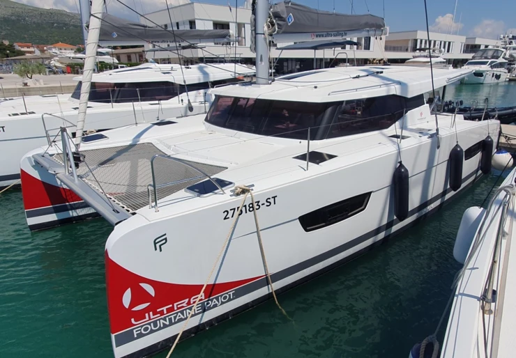 Isla 40 Dubrovnik | SAILOR VENUS