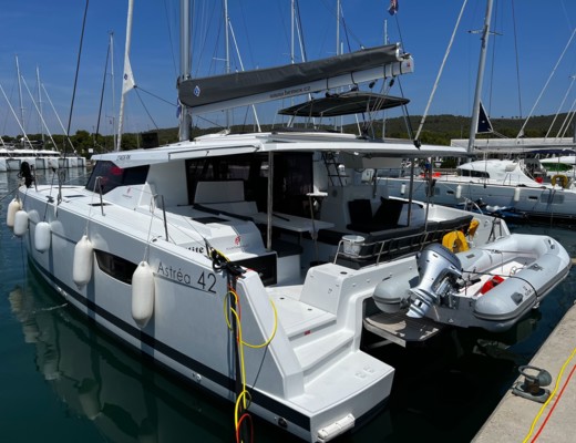Astrea 42