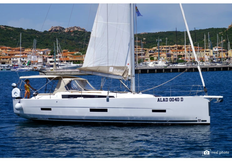 Dufour 430 GL Cannigione | Noah- Water maker, Solar Panel