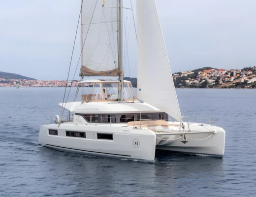 Lagoon 50