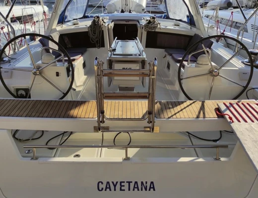Oceanis 48