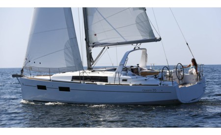 Oceanis 35