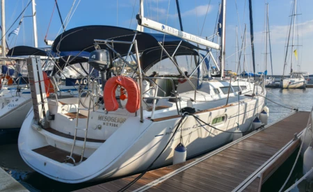 Sun Odyssey 42i