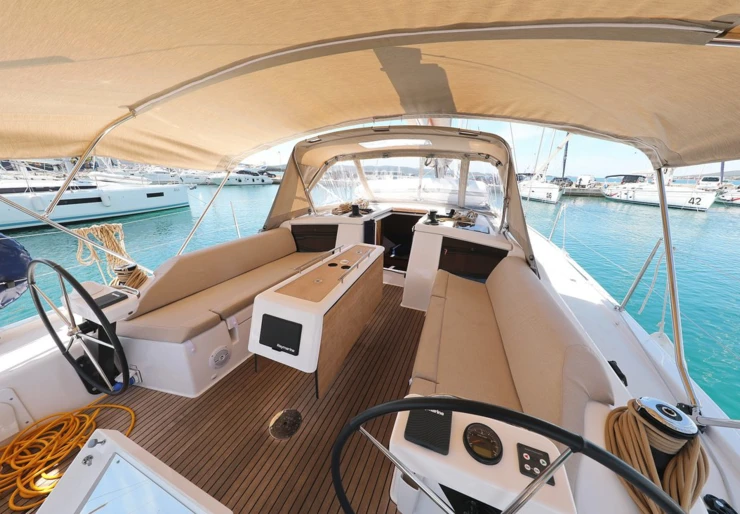 Dufour 430 GL Nydrion | GOSAILING