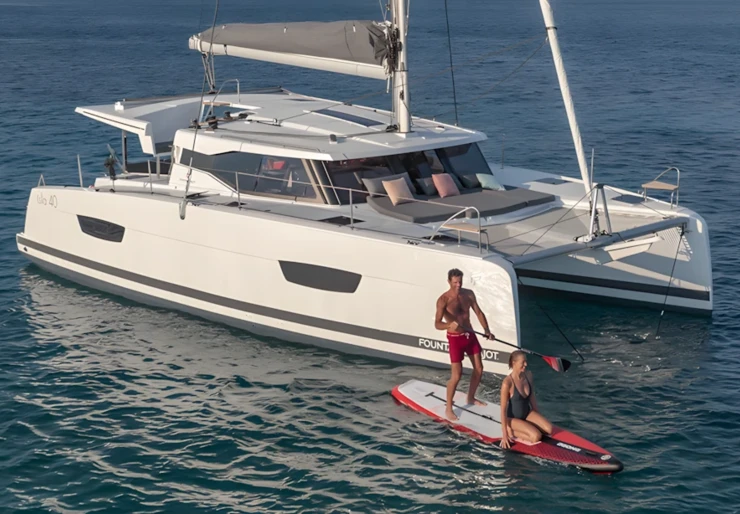 Isla 40 Adakoy Marina | Ares X