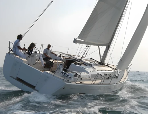 Dufour 445