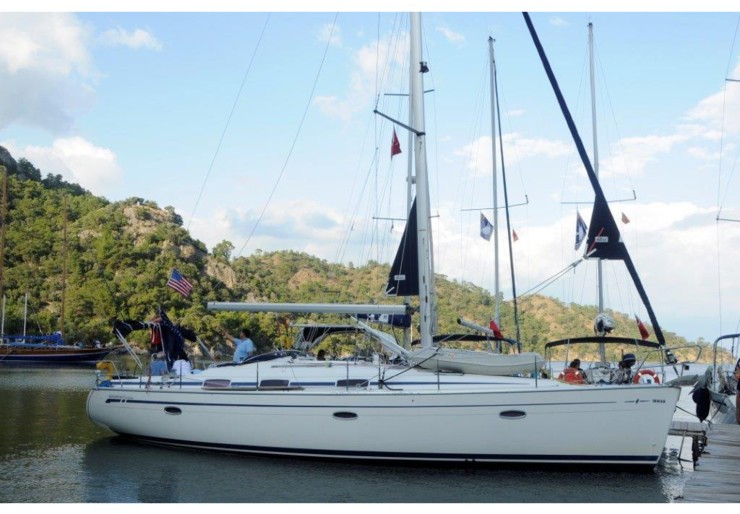 Bavaria 42 Cruiser Lavrio - porto principale | Efesos
