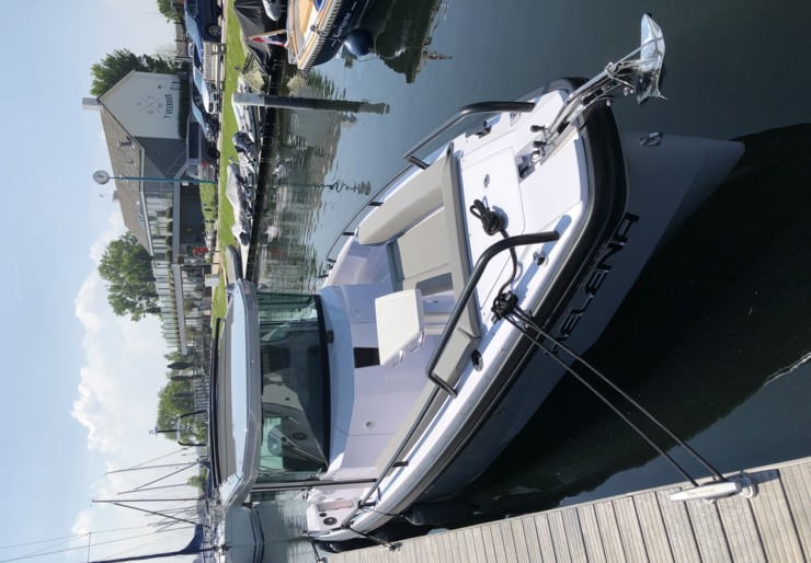 Axopar 28 T-Top Kortgene | Helena