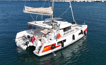 Lagoon 40