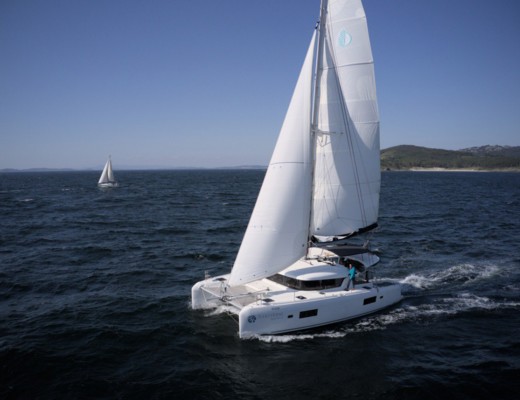 Lagoon 42