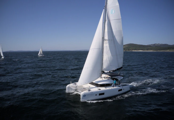 Lagoon 42 Monte Real Club de Yates | Verne