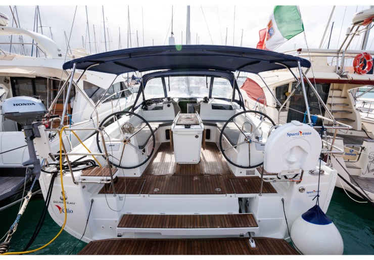 Oceanis 40.1 Cala de Medici | Clio - Comfort line