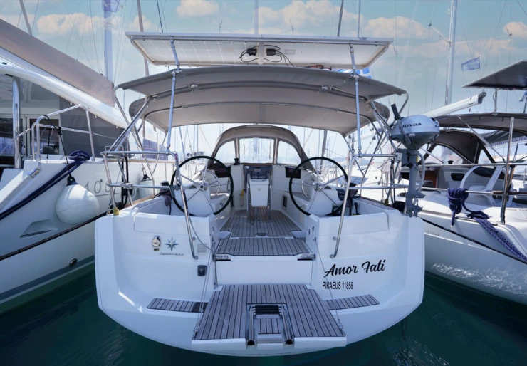 Sun Odyssey 379 Puerto de Lefkas | Amor Fati