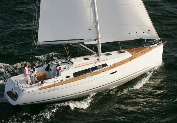 Oceanis 37 Porto Lotti | Era Ora