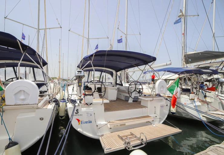 Oceanis 46.1 Trapani | Eonia -  Comfort line