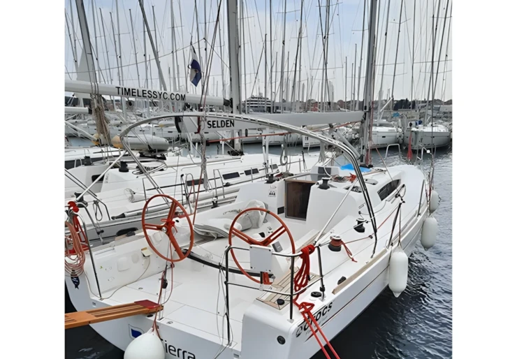 Elan 350 Marina Kornati | Sierra