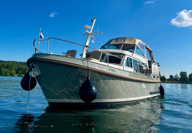 Classic Sturdy 35 AC Landeron | L'Areuse