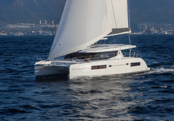 Leopard 45 Fly (Moorings) Marina Palm Cay | 