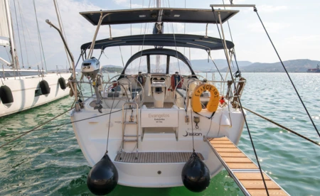 Sun Odyssey 43