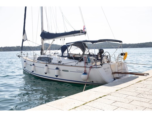 Oceanis 40